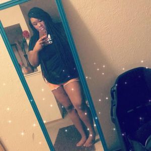 Meet your Posher, Makayla